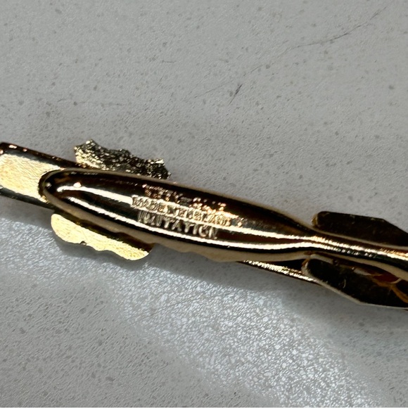 Vintage Gold Plated Tie Clip with Onyx Intaglio - Picture 8 of 10